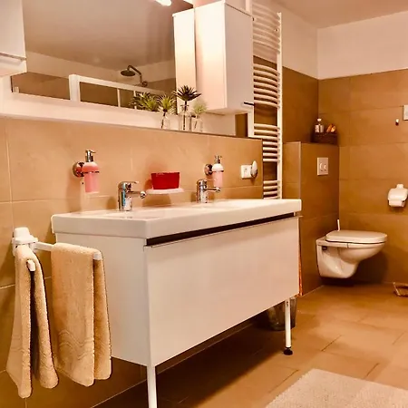 Domek alpejski Haus Eibl Seefeld w Tirolu